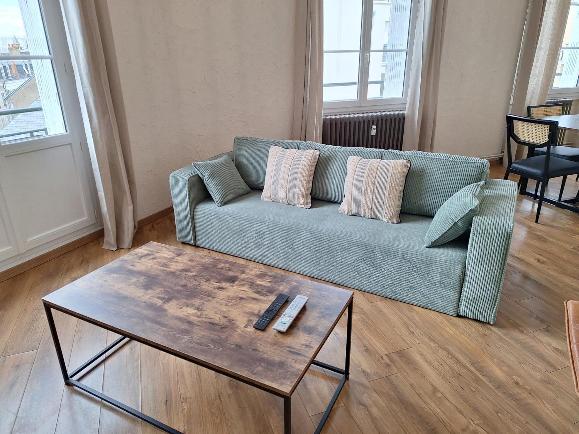 2 Appartements 6 Personnes Orleans Centre - Proche Gare Sncf Exterior foto